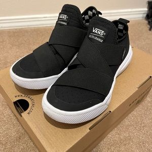 Women’s Vans UltraRange Size 5